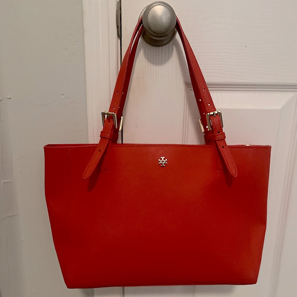 Tory Burch Robinson Tote